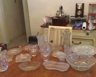 Design Glass Sets From The Mid Century