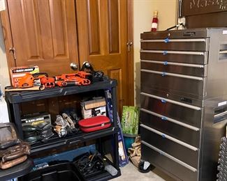 Master Lock tool chest and tools