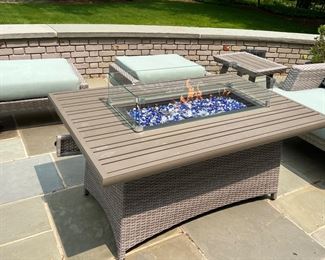 122. RST All Weather Wicker Conversation 8 pc Seating Set w/ Fire Table and Covers 
Sofa (88” x 34” x 29”), Chair (36” x 34” x 28”)Ottoman (31” x 22” x 17”), Coffee Table (46” x 26” x 17”)
Fire Table (49” x 32” x 24”), End Table (18” x 22” x 20”)