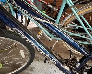 130. Cannondale Comfort 400 Bike 