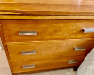 155. Stickley 3 Drawer Chest (28" x 16" x 30")