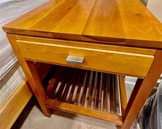156. Stickley 1 Drawer Nightstand (20" x 27" x 27")
