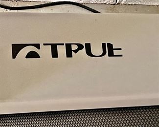 139. TRUE HRC Treadmill