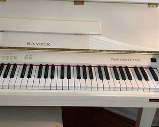 Samick Digital piano.  SE 876-G