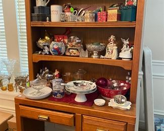 Vintage Oak Bedroom Suit, desk and bookcase by Broyhill 1970s