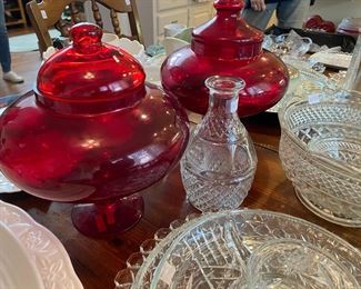 Beautiful Decorative Red Christmas Glass Jars with Lids