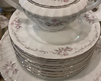 Sango Regency Collection, Munroe Fine Ivory China