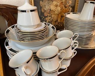 Crown Ming Fine China, Jian Shiarg