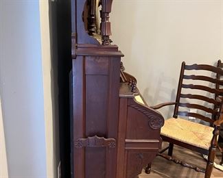 Side view pump organ