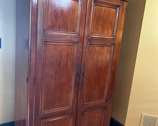 Armoire