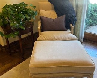 French Style Armchair & Ottoman - $550.00

Chair dimensions: 29"W x 31"D x 40"H x 18.5" seat height

Ottoman: 32"W x 26"D x 18"H