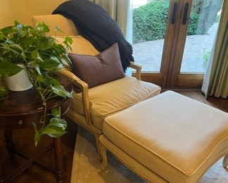 French Style Armchair & Ottoman - $550.00

Chair dimensions: 29"W x 31"D x 40"H x 18.5" seat height

Ottoman: 32"W x 26"D x 18"H