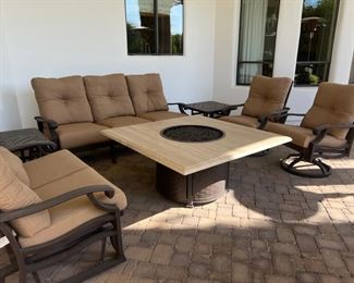 Mallin Outdoor Stone Fire Pit - 2,500.00

Fire pit only

Dimensions: 54"L x 54"W x 24"H