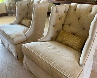 Ebanista Tufted "Elba" Chair

Sold separately. $2,000.00 each

Dimensions: 36.5"W x 36"D x 37.5"H