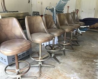 6 bar stools
