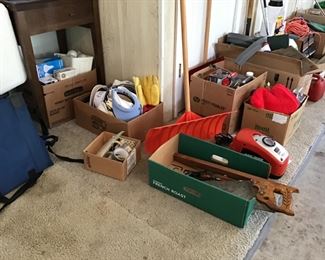 Tools, hats & misc garage items