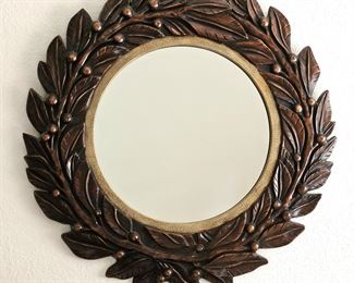 Pretty Round Wall Mirror with Leave Motifs all the way Around - Measures 31" Diameter incl. Frame