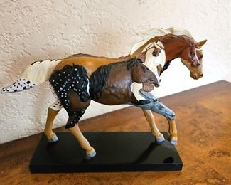 Enesco Trail of Painted Ponies "Year of the Horse" 7E/0,128 - No Box
