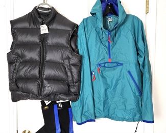 New Gerry Supervest Down Vest Size XS (Black) Plus Sierra Designs Pullover Windbreaker & Gore-Tex Fabric Socks