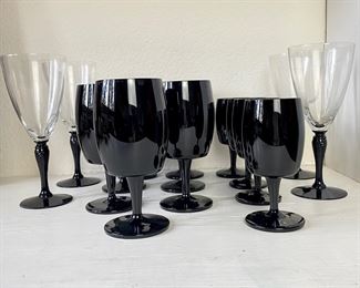RARE 1960's MCM Black Amethyst Goblets by Reizart Europa & Fry 41 Wine Glasses w/ Swirl Stem