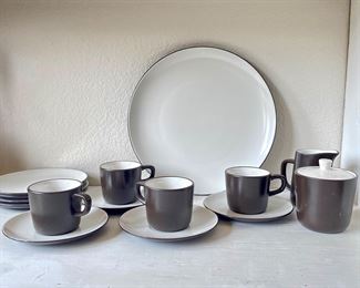 Mikasa Desert pc 4 Servings Set Snow White Pattern #7061 Terra Stone in White & Brown