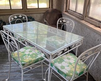 Patio Table with Four Chairs