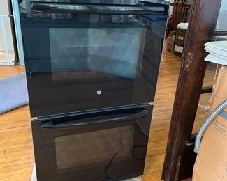 New Old Stock Double Oven