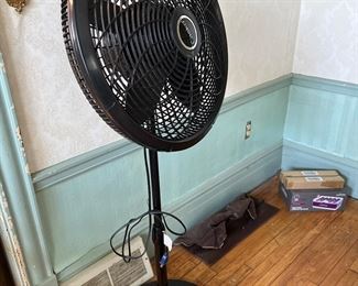 Pole Fan