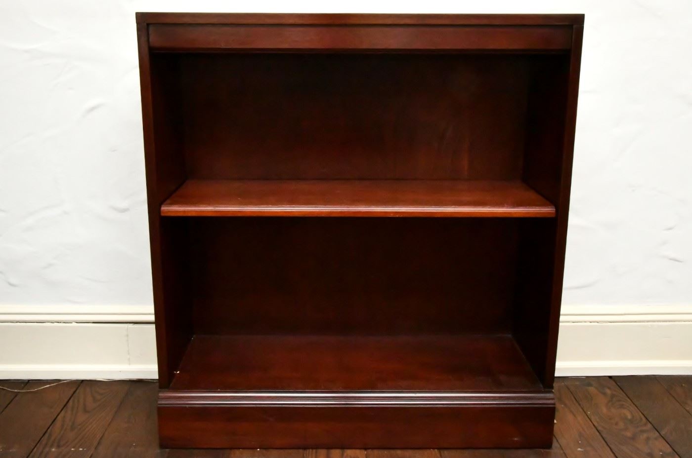 Day 2 Arts and Antiques in Rockville Center starts on 5/25/2023