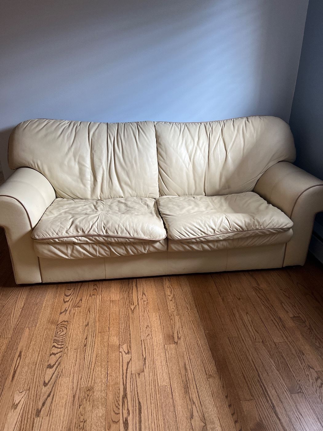 Very Comfy Leather Style Sofa