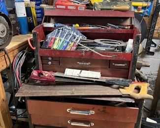 Tool chests