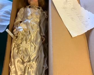 Old doll bride 30s