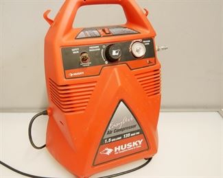 Husky "Easy Air" Air Compressor Y1000 