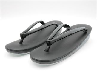 Japanese Style Black Sandals 