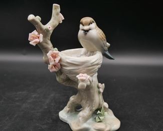 Two Lladro Porcelain Sculptures and Music Box Bundle 