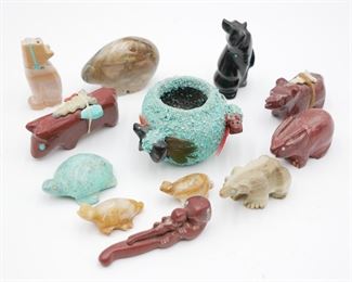 Assorted Miniature Carved Zuni/Animals (Total of 12) 