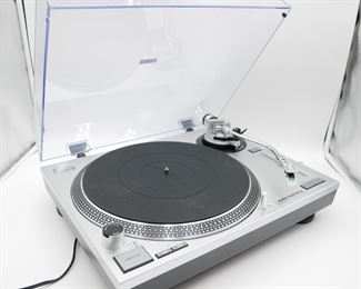 Audio-Technica AT-LP120-USB Direct Drive Professional Turntable 