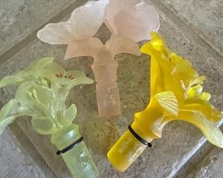 Plastic Carved Bottle Stoppers Crystal Dish