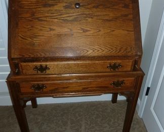 drop leaf desk