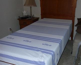 Vibe mattress and frame, bed uses a remote for different head and foot positions