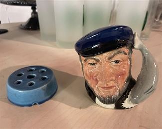 Dalton & Co LTD mini Toby mug