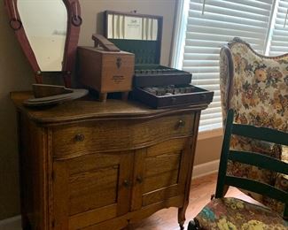 Nice oak washstand