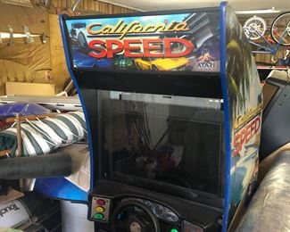 ARCADE CALIFORNIA SPEED MACHINE AVAILABLE IN PHASE 2 ON JUNE 22 THRU JUNE 25 IN 2300 SQUARE FOOT GARAGE 