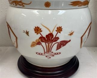 RC6239 Okura Large Jardiniere dragon and floral Franklin Porcelain 1978 Japan https://www.ebay.com/str/agesagoestatesales