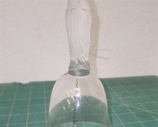 RC9124 Vannes le Chatel Glass Bell with a Virgin Mary Handle https://www.ebay.com/str/agesagoestatesales