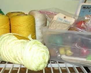 Macrame Craft Books/Yarn