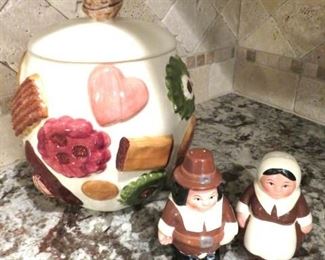 Vintage All Over Cookie Design Cookie Jar