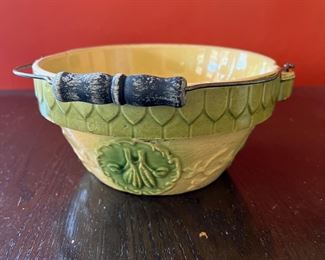 Vintage yelloware bowl with bale