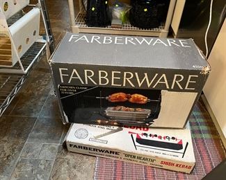 Farberwqre broiler/rotisserie and shish kabob grill 