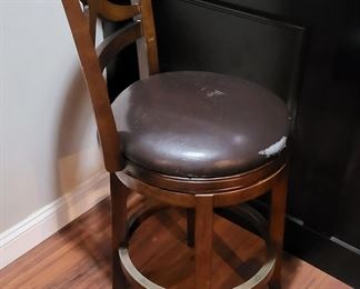 Bar stool